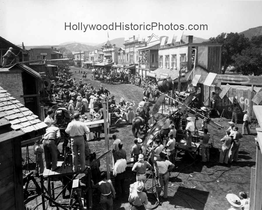 Warner Ranch filming 'Pursued' 1947 now Woodland Hills.jpg